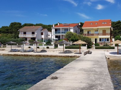 Apartment Three bedroom apartment near beach Brgulje, Molat A-16217-a in Molat - Apartment