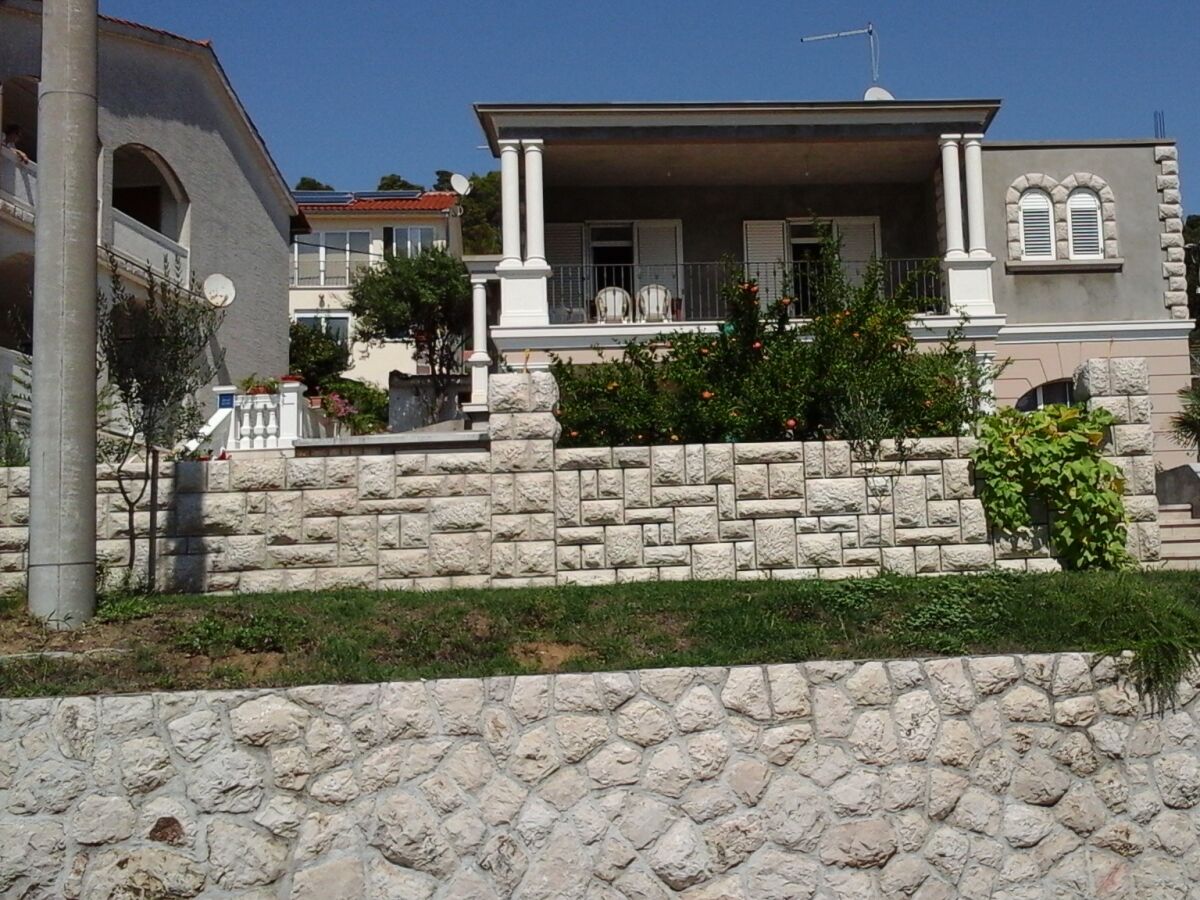Apartment Two bedroom apartment near beach Kampor, Rab A-16293-a - Outdoor photo 2