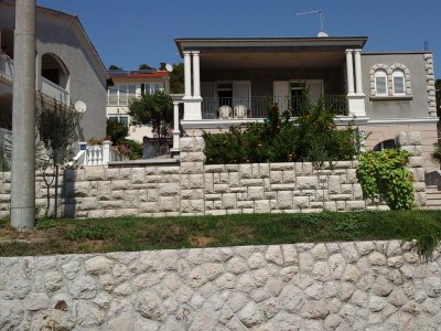 Apartment Two bedroom apartment near beach Kampor, Rab A-16293-a - Outdoor photo 2