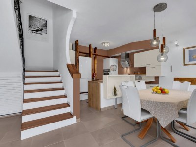 Holiday house Three bedroom house with terrace and sea view Sutivan, Brač K-16300 - Outdoor photo 38