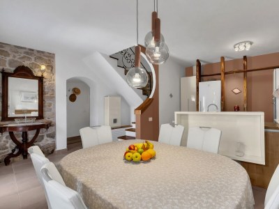 Holiday house Three bedroom house with terrace and sea view Sutivan, Brač K-16300 - Outdoor photo 41