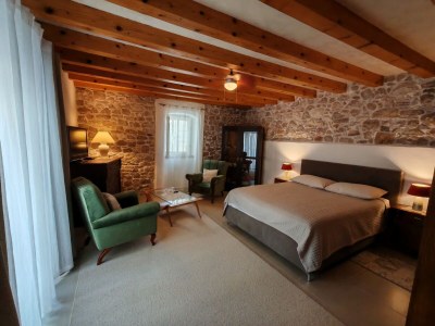 Holiday house Three bedroom house with terrace and sea view Sutivan, Brač K-16300 - Outdoor photo 45