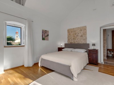 Holiday house Three bedroom house with terrace and sea view Sutivan, Brač K-16300 - Outdoor photo 48