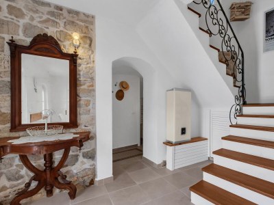 Holiday house Three bedroom house with terrace and sea view Sutivan, Brač K-16300 - Outdoor photo 67