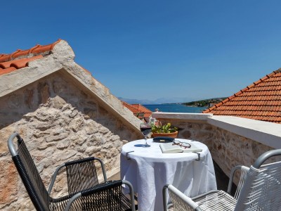 Holiday house Three bedroom house with terrace and sea view Sutivan, Brač K-16300 - Outdoor photo 81