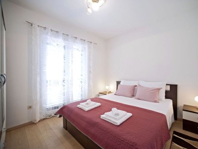 Apartment Two bedroom apartment with balcony Gornje selo, Šolta A-15545-a - Outdoor photo 16