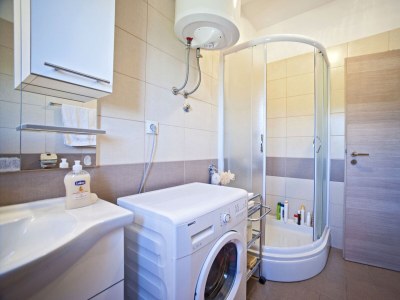 Apartment Two bedroom apartment with balcony Gornje selo, Šolta A-15545-a - Outdoor photo 21