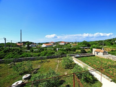 Apartment Two bedroom apartment with balcony Gornje selo, Šolta A-15545-a - Outdoor photo 26