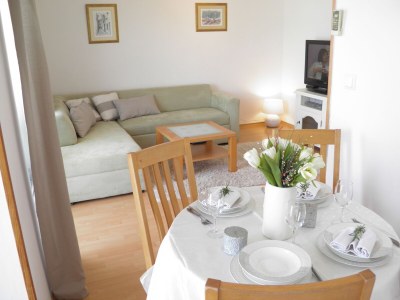 Apartment Two bedroom apartment with balcony and sea view Arbanija, Čiovo A-15595-a - Outdoor photo 9