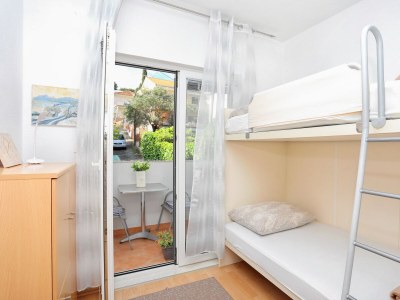 Apartment Two bedroom apartment with balcony and sea view Arbanija, Čiovo A-15595-a - Outdoor photo 13