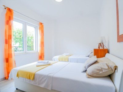 Apartment Two bedroom apartment with terrace Zadar A-15945-a - Outdoor photo 20