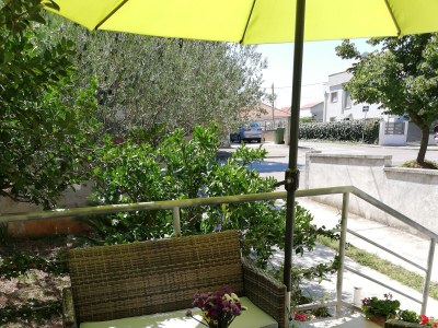 Apartment Two bedroom apartment with terrace Zadar A-15945-a - Outdoor photo 23
