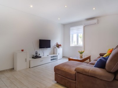 Apartment Three bedroom apartment with terrace Mali Lošinj, Lošinj A-16019-a - Outdoor photo 6