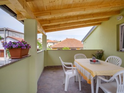 Apartment Three bedroom apartment with terrace Mali Lošinj, Lošinj A-16019-a - Outdoor photo 26