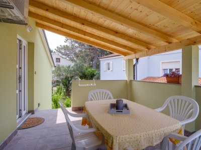 Apartment Three bedroom apartment with terrace Mali Lošinj, Lošinj A-16019-a - Outdoor photo 27