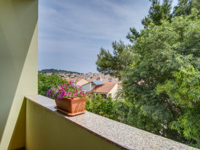 Apartment Three bedroom apartment with terrace Mali Lošinj, Lošinj A-16019-a - Outdoor photo 29