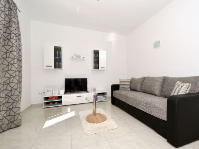 Holiday house Two bedroom house near beach Vinišće, Trogir K-16488 - Outdoor photo 2