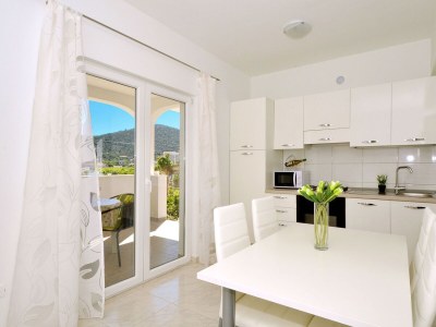 Holiday house Two bedroom house near beach Vinišće, Trogir K-16488 - Outdoor photo 6