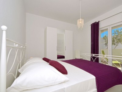 Holiday house Two bedroom house near beach Vinišće, Trogir K-16488 - Outdoor photo 9