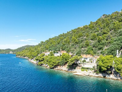 Apartment One bedroom apartment near beach Ubli, Lastovo A-16599-a - Outdoor photo 5