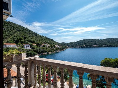 Apartment One bedroom apartment near beach Ubli, Lastovo A-16599-a - Outdoor photo 31