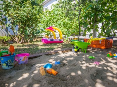 Apartment Apartments for families with children Sabunike, Zadar - 18649 - Apartments for families with children Sabunike, Zadar - 18649 - Outdoor photo 11