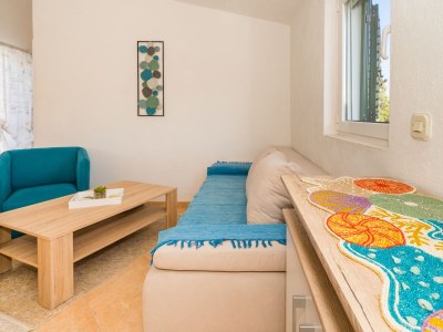 Apartment One bedroom apartment with terrace and sea view Nečujam, Šolta A-16729-a - Outdoor photo 7