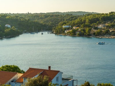 Apartment One bedroom apartment with terrace and sea view Nečujam, Šolta A-16729-a - Outdoor photo 24