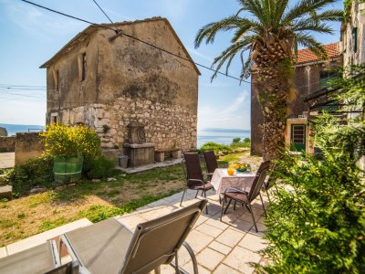 Holiday house Two bedroom house with terrace and sea view Gornja Podgora, Makarska K-16835 - Outdoor photo 5