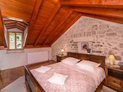 Holiday house Two bedroom house with terrace and sea view Gornja Podgora, Makarska K-16835 - Outdoor photo 24