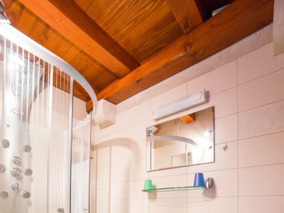 Holiday house Two bedroom house with terrace and sea view Gornja Podgora, Makarska K-16835 - Outdoor photo 29