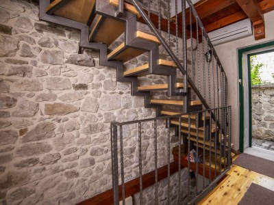 Holiday house Two bedroom house with terrace and sea view Gornja Podgora, Makarska K-16835 - Outdoor photo 30