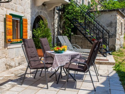 Holiday house Two bedroom house with terrace and sea view Gornja Podgora, Makarska K-16835 - Outdoor photo 32