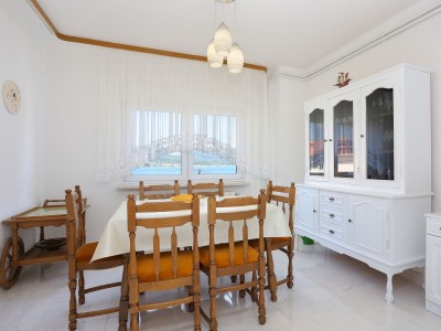 Apartment Two bedroom apartment near beach Arbanija, Čiovo A-18661-a - Outdoor photo 16