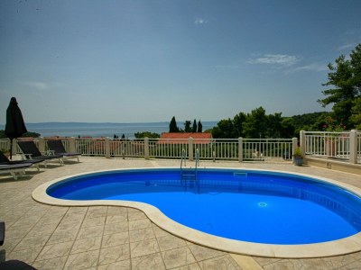 Holiday house Four-bedroom house with terrace and sea view Sumartin, Brač K-16842 - Outdoor photo 3