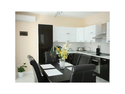 Holiday house Four-bedroom house with terrace and sea view Sumartin, Brač K-16842 - Outdoor photo 13