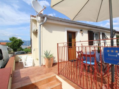 Apartment Two bedroom apartment with terrace Šilo, Krk A-18689-a in Silo - Apartment