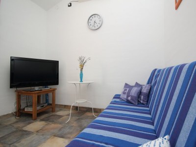 Apartment Two bedroom apartment with terrace Šilo, Krk A-18689-a - Outdoor photo 4