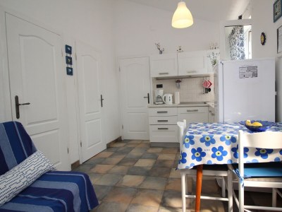 Apartment Two bedroom apartment with terrace Šilo, Krk A-18689-a - Outdoor photo 5