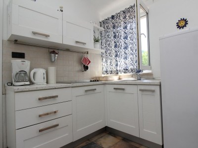 Apartment Two bedroom apartment with terrace Šilo, Krk A-18689-a - Outdoor photo 6