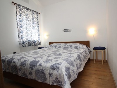 Apartment Two bedroom apartment with terrace Šilo, Krk A-18689-a - Outdoor photo 7