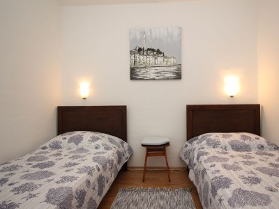 Apartment Two bedroom apartment with terrace Šilo, Krk A-18689-a - Outdoor photo 10