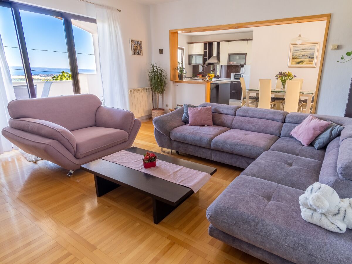 Apartment Three bedroom apartment with terrace and sea view Klis, Split A-16979-a