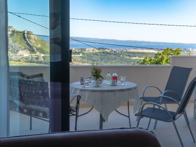 Apartment Three bedroom apartment with terrace and sea view Klis, Split A-16979-a - Outdoor photo 14