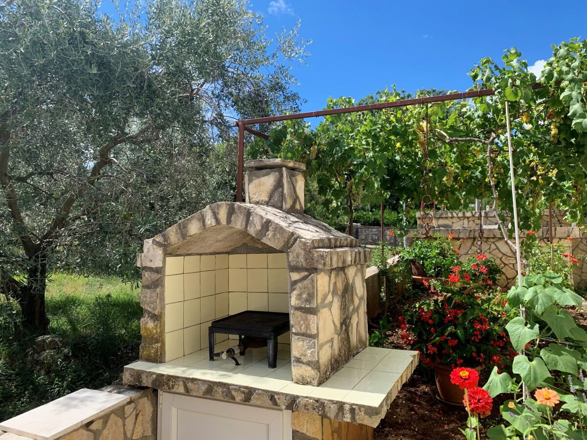 Apartment Two bedroom apartment with terrace and sea view Šilo, Krk A-18710-a - Outdoor photo 3