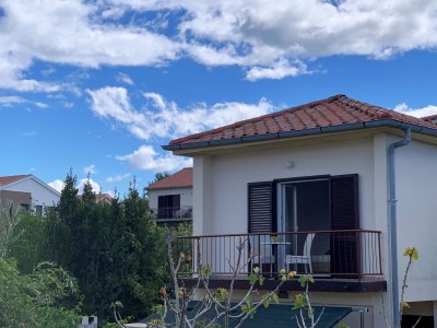 Apartment Two bedroom apartment with terrace and sea view Šilo, Krk A-18710-a - Outdoor photo 2