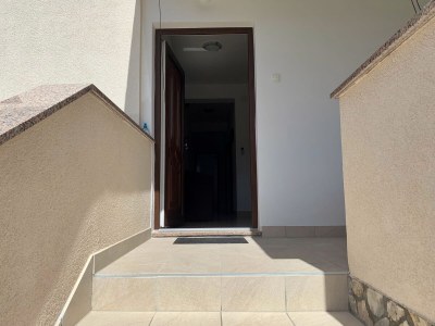 Apartment Two bedroom apartment with terrace and sea view Šilo, Krk A-18710-a - Outdoor photo 5