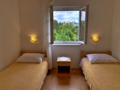 Apartment Two bedroom apartment with terrace and sea view Šilo, Krk A-18710-a - Outdoor photo 14