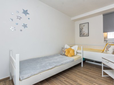 Holiday house Three bedroom house with terrace and sea view Vir - Torovi - Vir - Pedinka, Vir K-18732 - Outdoor photo 16