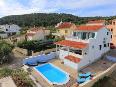 Holiday house Four-bedroom house with terrace and sea view Slatine, Čiovo K-17231 - Outdoor photo 2